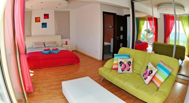 Villa Sunshine, Book Villa Sommerhuse i Mazotos, Hytte