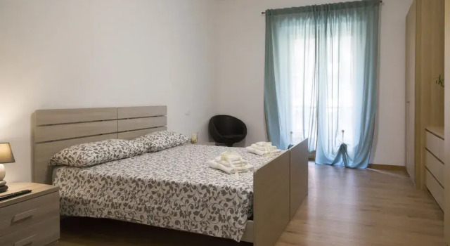 Casa di Mono 1 - Guesthouse, Prenota Hotel Tiburtino Roma