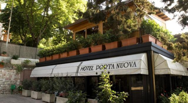 Hotel Porta Nuova, Reserva ahora Hotel Hoteles en Asís con aparcamiento, Aparcamiento