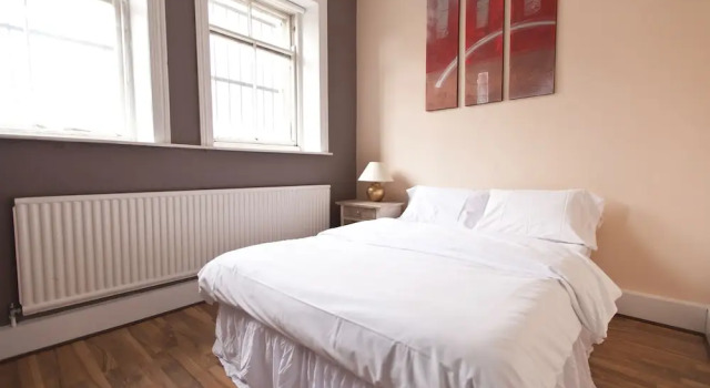 Hostel Connect, Забронировать Хостел Лондондерри Графство Лондондерри, рядом с City Cemetery