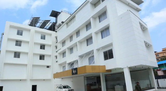 Hotel Seven Lights