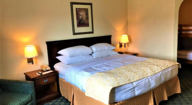 Номер Standard The Branson Waterpark Hotel