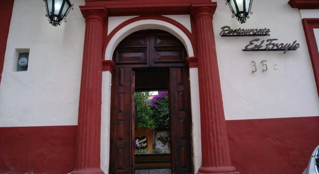 Hotel Plaza Santo Domingo, Забронировать Отель Отели Сан-Кристобаль-де-лас-Касас с парковкой, рядом с Central Plaza &amp; Park, Парковка