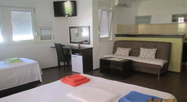 Студия Guesthouse Stari Grad