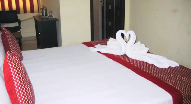 Maxfort Budget Hotel Dwarka, Забронировать Отель Отели Нью-Дели с завтраком, Завтраки