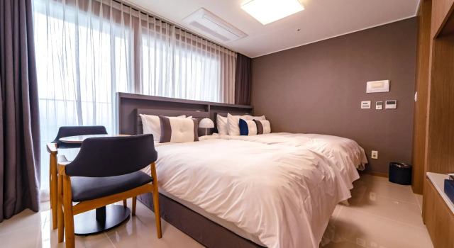 The BlueMark Hotel Sokcho, Boek Hotel Hotels in Gangwon-Do met parkeren, Parkeren