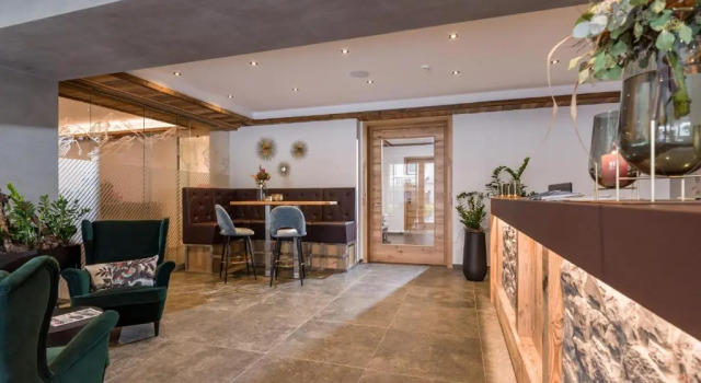 Tennenwirt, Rezerwuj Hotel Hotele w Tyrol z parkingiem, Parking