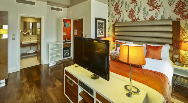 Двухместный номер Premium Hotel Indigo Edinburgh by IHG