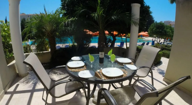 Вилла с 2 комнатами с видом на бассейн Villa Hesperides Gardens