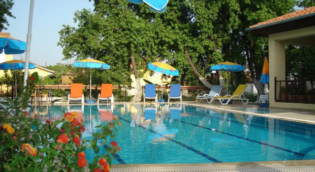 Вилла Begonville Villa