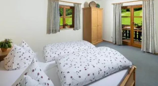 Ferienwohnungen Freidinglehen, Varaa Hotelli Hotellit Baijeri pysäköinnillä, Pysäköinti