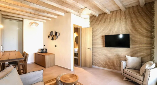 Номер Standard Life Suites