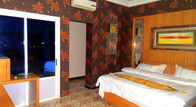 Royal Suites, Buchen Sie Hotel SPA-Hotels in Nouakchott, in der Nähe von Einkaufszentrum Marche Capitale, SPA