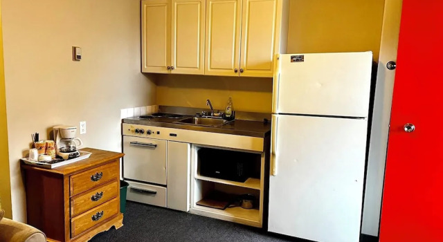 Номер Standard Red Rest Motel