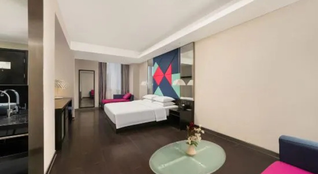 Люкс Deluxe Lilan Express Hotel (Beijing Yizhuang Tongji South Road Subway Station)