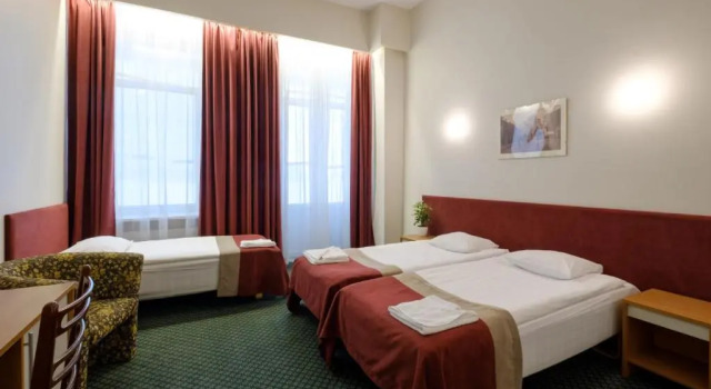 Standardní Třílůžkový pokoj Hotel Metropolis
