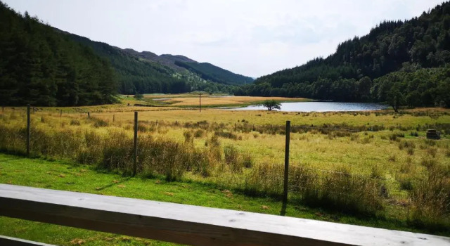 Craskie Glamping Pods, Rezervați Teren de campat Camping și glamping în Beauly, Teren de campat