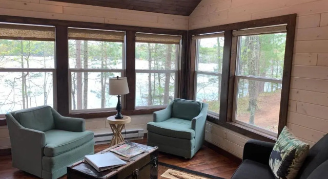 Коттедж Deerwood Resort - Turtle Cove Cabin