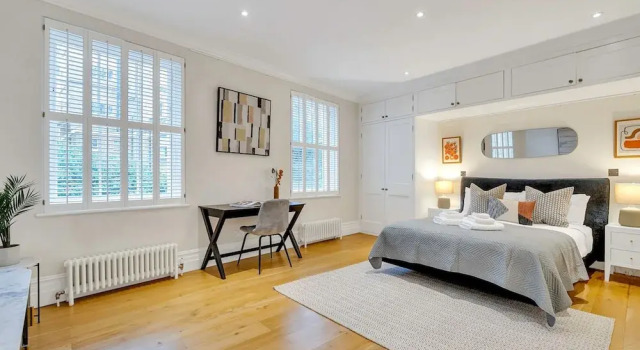 Belgravia Luxe 4bed Mews With Roof Terrace, Забронировать Дом для отпуска Виллы Лондона, рядом с Военный погибшим солдатам из Австралии, Вилла
