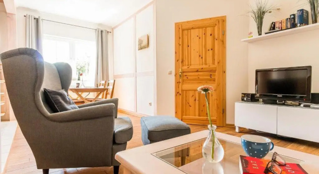 Haus Schilfkante - Wohnung 2, Забронировать Отель Отели Вик-на-Дарсе с парковкой, Парковка