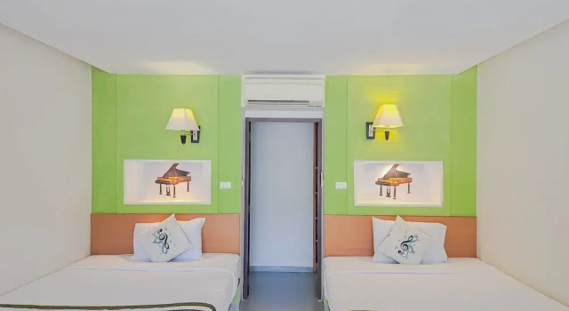 Двухместный номер Superior с балконом и с видом на сад The Piano Resort