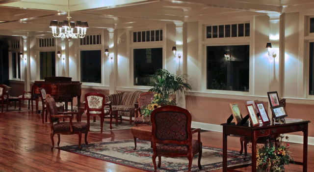 Lakeside Inn, Boek Hotel Mount Dora Florida