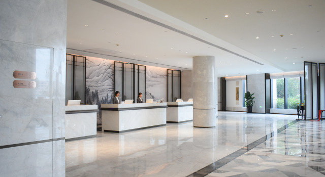 Luxury Hotel Hangzhou, Rezerwuj Hotel Hotele w Hangzhou z basenem, Basen