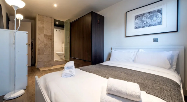 Spacious 2 Bedroom Apartment in Manchester City Centre, Varaa Huoneisto Asunnot kohteessa Merseyside, Huoneisto