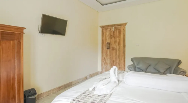 Giri Krisna Guest House, Boek Pension Goedkope hotels in Bali