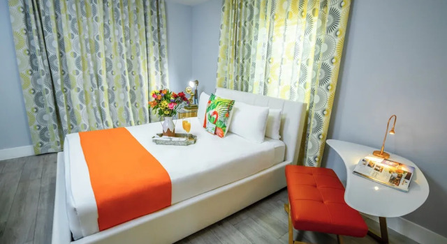 Двухместный люкс c 1 комнатой Seaside All Suites Hotel