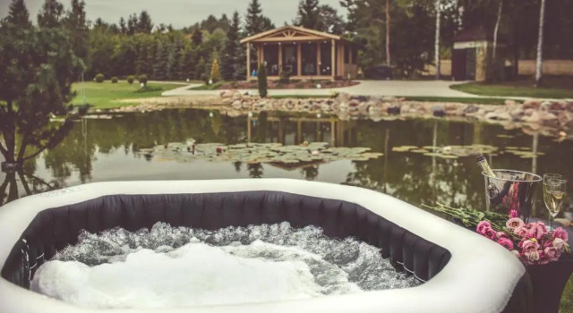 W BAŃCE Glamping, Book Campground Łódź Lodz