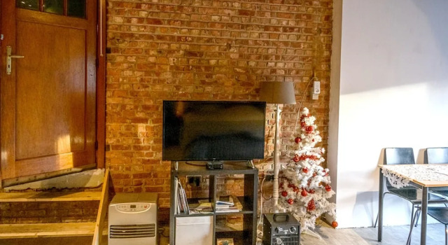 Studio in Jambes, Namur, With Pool Access, Enclosed Garden and Wifi