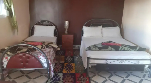 Guests House, Rezervovat Hotel Hotely v Meknes-Tafilalet s parkováním, Parkování