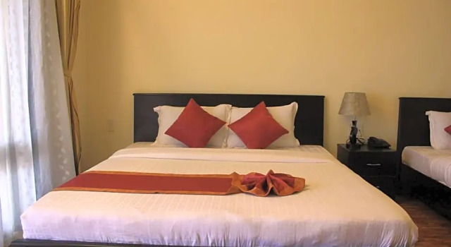 Бунгало Sun & Sands Beach Hotel