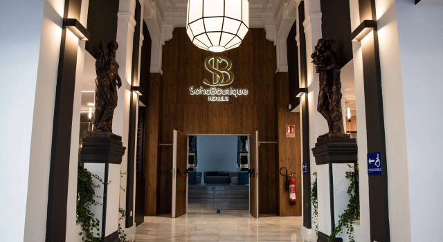 Soho Boutique Palacio de Pombo, Забронировать Бутик-отель Сантандер Cantabria Coast, рядом с Музей модернистского и современного искусства Сантандера и Кантабрии