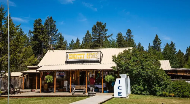 Bend-Sunriver RV Campground, Buchen Sie Campingplatz Camping & Glamping in Oregon, Campingplatz