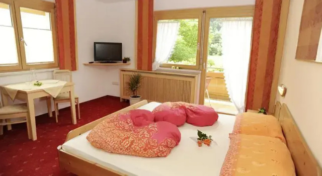 Pension Rudigier Appartements, Book Apartment Hotels in Vorarlberg with Parking, Parking