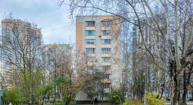 The apartment is located on 22 Yelninskaya Street, building 1, Prenota Appartamento Hotel economici a Mosca, vicino a Stazione metro Molodëžnaja
