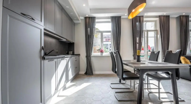 Uzupis apartments - Old Town, Забронировать Апартаменты/квартира Старый город Вильнюс, рядом с Костел Святой Анны