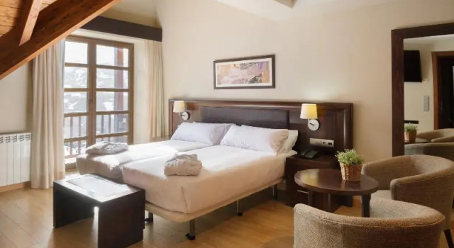 Двухместный номер Superior Hotel Snö Aragón Hills