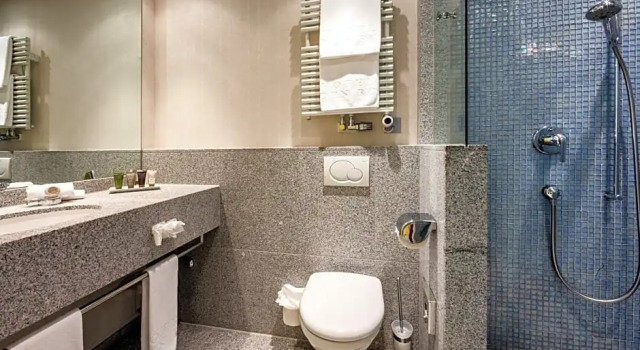 Номер Comfort Hotel Eden Roc - The Leading Hotels of the World
