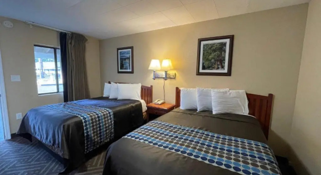 Четырёхместный номер Standard Tahoe Hacienda Inn