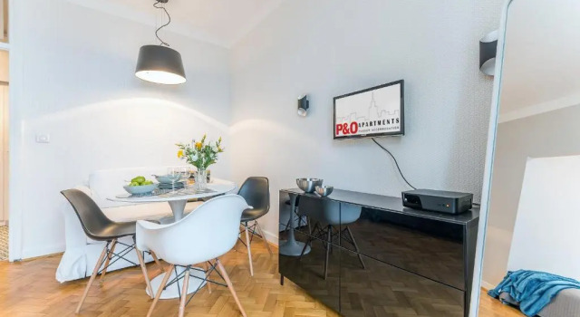 Студия Deluxe P&O Apartments Metro Centrum