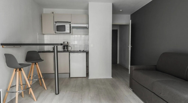 Splendid Studio Near the Wood of Vincennes