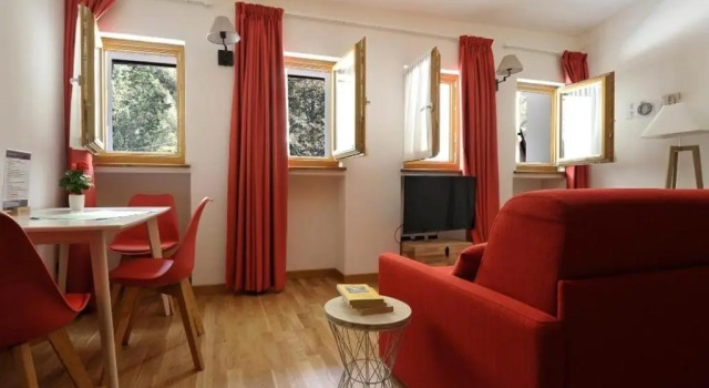 Gressoney Saint-Jean apartments by Halldis, Забронировать Апартаменты/квартира Грессоне-Сен-Жан Грессоней, рядом с Горнолыжный курорт Грессоне-Сен-Жан