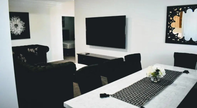 Апартаменты с 3 комнатами CocoBrew Boutique Apartments