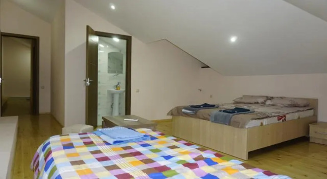 Vakare Hotel