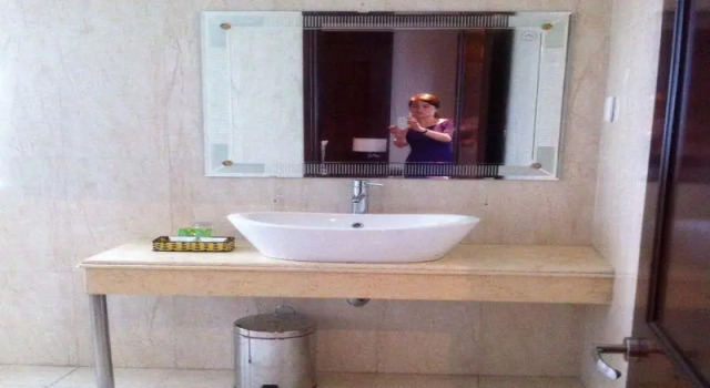 Номер Standard Long Anh Hotel