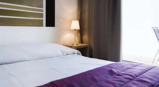 Коттедж Deluxe с 2 комнатами Residence Alba Rossa, Serra-di-ferro, Accommodation With Terrace or Balcony