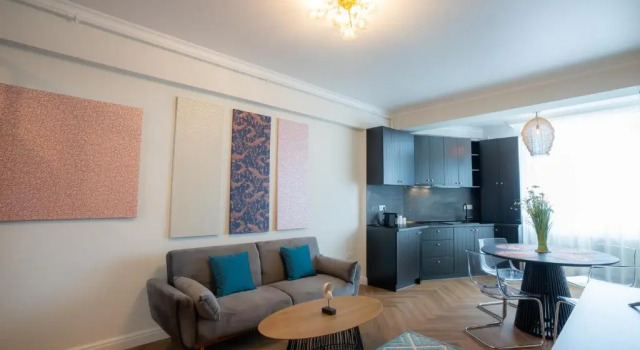 Апартаменты Mamaia Beach Condos 1